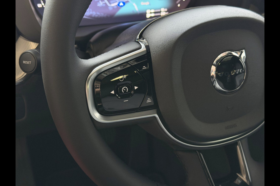 Volvo XC60 2.0 T6 AWD PLUS BLACK EDITION NIEUWSTE MODEL SCHUIFDAK HARMAN KARDON LEER PHEV Plug in Hybrid ✅ Top Auto's Wijchen ,  Altijd een Ruim aanbod van Volvo's i  BUSINESS / CORE / BRIGHT / DARK / ULTRA DARK / PLUS DARK / BLACK EDITION  / ESSENTIAL / T6 / T8 ✅