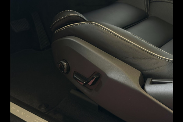 Volvo XC60 2.0 T6 AWD PLUS BLACK EDITION NIEUWSTE MODEL SCHUIFDAK HARMAN KARDON LEER PHEV Plug in Hybrid ✅ Top Auto's Wijchen ,  Altijd een Ruim aanbod van Volvo's i  BUSINESS / CORE / BRIGHT / DARK / ULTRA DARK / PLUS DARK / BLACK EDITION  / ESSENTIAL / T6 / T8 ✅