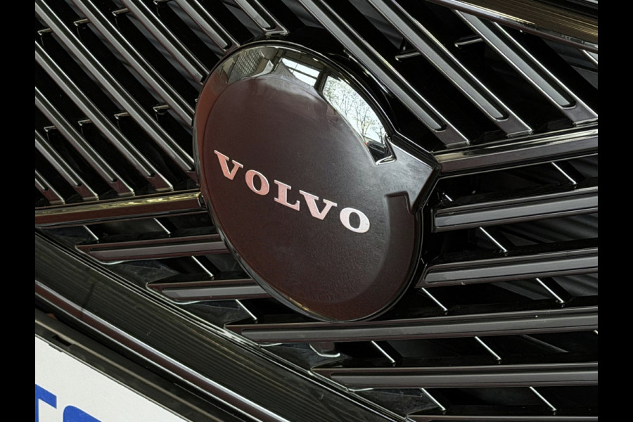 Volvo XC60 2.0 T6 AWD PLUS BLACK EDITION NIEUWSTE MODEL SCHUIFDAK HARMAN KARDON LEER PHEV Plug in Hybrid ✅ Top Auto's Wijchen ,  Altijd een Ruim aanbod van Volvo's i  BUSINESS / CORE / BRIGHT / DARK / ULTRA DARK / PLUS DARK / BLACK EDITION  / ESSENTIAL / T6 / T8 ✅