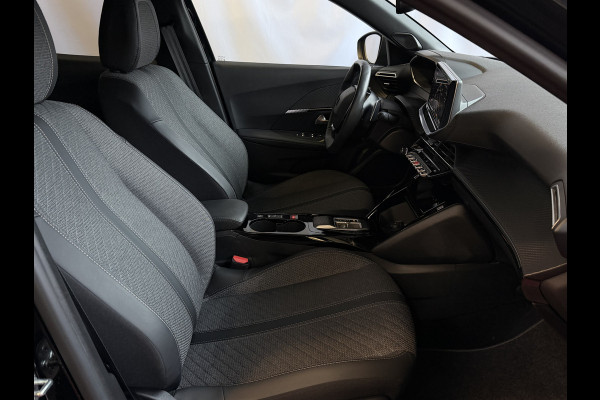 Peugeot 2008 1.2 HYBRID 145e ALLURE CARPLAY I-COCKPIT NAVI ADAP.CRUISE ✅Top Auto's Wijchen , 30 Jaar Specialist in Peugeot : Alle Type's : Style / GT / GT-Line / Allure / Business / Active / Zowel PHEV / HEV / MHEV / Benzine ✅