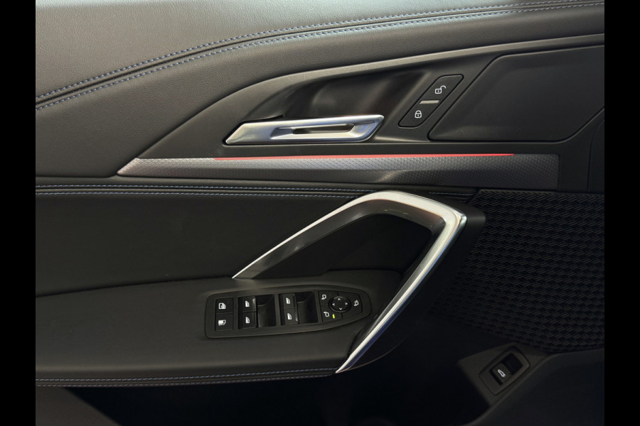 BMW X1 XDRIVE 25E M-SPORT LED PANO.SCHUIFDAK HEADUP ELEK.KLEP NAVI 360.CAM STOELVERW M-SHADOW LINE ELEK.STOEL ZWARTE.HEMEL 06/2025 PHEV PLUG IN HYBRID AWD 4X4 4WD ✅ Top Auto's. Al 30 Jaar uw Bmw Specialist in ,  BMW M / M Sport / PHEV / HEV / Hybrid / Mhev / 25e / 30e / xDrive25e // xDrive30e / sDrive18i / sDrive20i / sDrive23i ✅