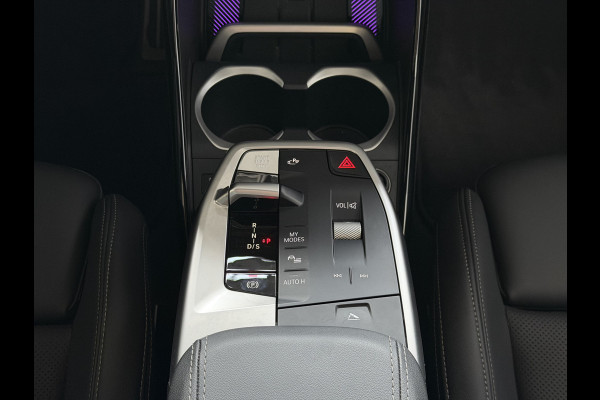 BMW X1 XDRIVE 25E M-SPORT LED PANO.SCHUIFDAK HEADUP ELEK.KLEP NAVI 360.CAM STOELVERW M-SHADOW LINE ELEK.STOEL ZWARTE.HEMEL 06/2025 PHEV PLUG IN HYBRID AWD 4X4 4WD ✅ Top Auto's. Al 30 Jaar uw Bmw Specialist in ,  BMW M / M Sport / PHEV / HEV / Hybrid / Mhev / 25e / 30e / xDrive25e // xDrive30e / sDrive18i / sDrive20i / sDrive23i ✅