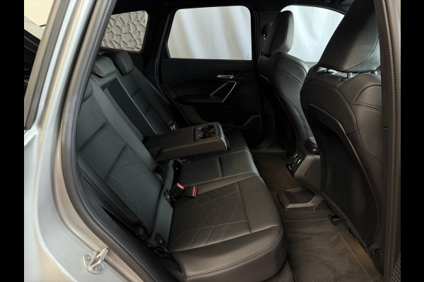 BMW X1 XDRIVE 25E M-SPORT LED PANO.SCHUIFDAK HEADUP ELEK.KLEP NAVI 360.CAM STOELVERW M-SHADOW LINE ELEK.STOEL ZWARTE.HEMEL 06/2025 PHEV PLUG IN HYBRID AWD 4X4 4WD ✅ Top Auto's. Al 30 Jaar uw Bmw Specialist in ,  BMW M / M Sport / PHEV / HEV / Hybrid / Mhev / 25e / 30e / xDrive25e // xDrive30e / sDrive18i / sDrive20i / sDrive23i ✅