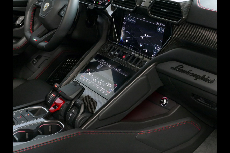 Lamborghini Urus S 4.0 V8 S 666 PK BTW ALLE OPTIES B&O CARBON PACK PANO 23'' KERAMISCH PPF MASSAGE STOELVENTILATIE STOEL/STUUR VERW BLACK PACK CA