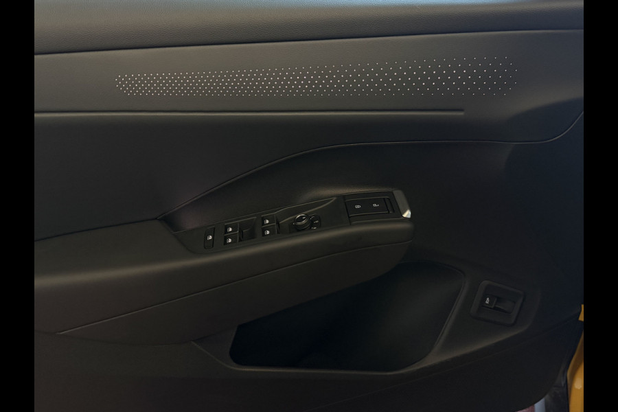 Volkswagen T-Roc 1.5 eTsi R-LINE 150PK EDITION BLACK STYLE 19''LMV IQ LED/GRIL/LOGO STOEL/STUUR.VERW ELEK.KLEP 2026