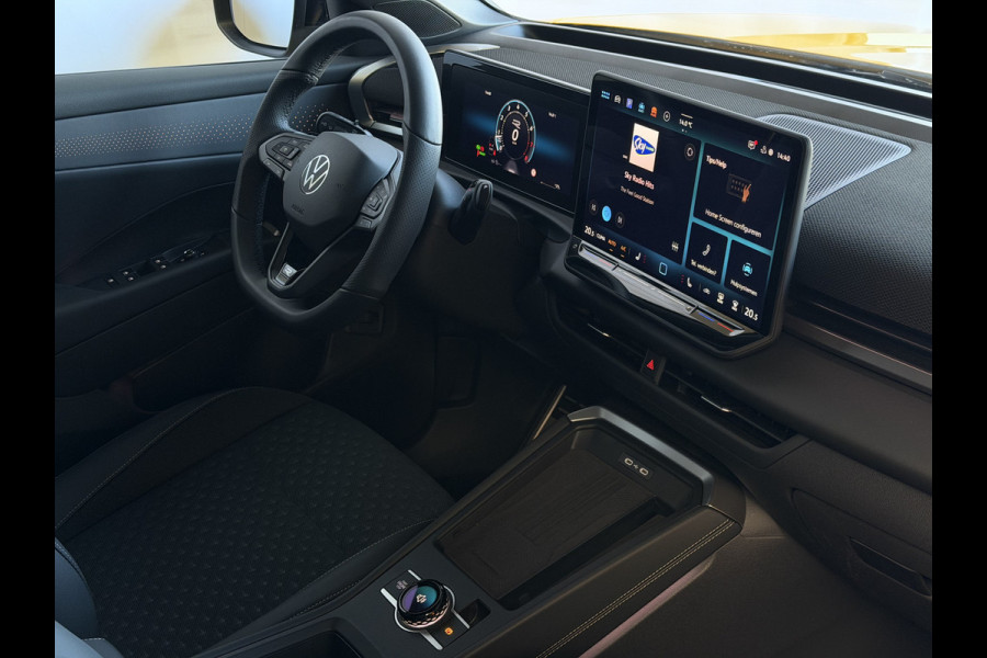 Volkswagen T-Roc 1.5 eTsi R-LINE 150PK EDITION BLACK STYLE 19''LMV IQ LED/GRIL/LOGO STOEL/STUUR.VERW ELEK.KLEP 2026