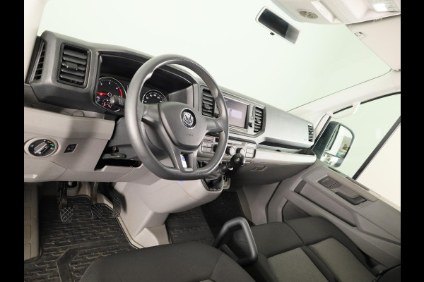 Volkswagen Crafter 35 2.0 TDI L3H2 140 PK | Navigatie via app | Bijrijdersbank | Airco | Side Assist | Inklapbare spiegels | Parkeersensoren voor en achter |