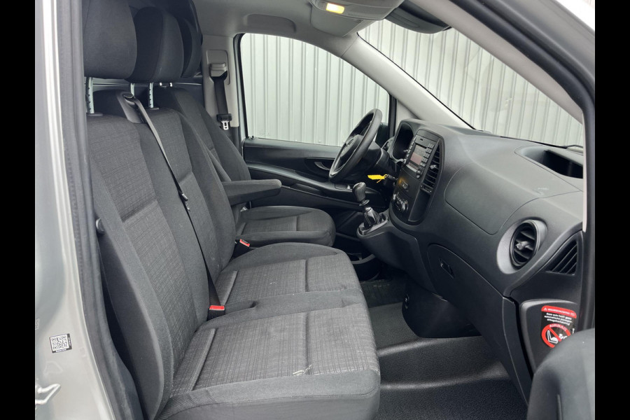 Mercedes-Benz Vito 111 CDI Lang*NAVI*CAMERA*A/C*TEL*3-PERS*HAAK*PDC*
