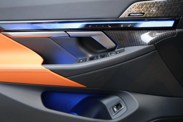 BMW 5 Serie Touring M5 727+PK BTW/AKRAPOVIC/CARBON M-PERFORMANCE/21" LMV/BOWERS & WILKINS/PANO/HUD/ACC/ECC/FABRIEKSGARANTIE!