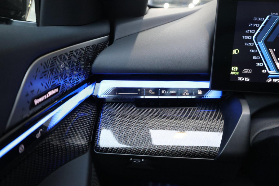 BMW 5 Serie Touring M5 727+PK BTW/AKRAPOVIC/CARBON M-PERFORMANCE/21" LMV/BOWERS & WILKINS/PANO/HUD/ACC/ECC/FABRIEKSGARANTIE!