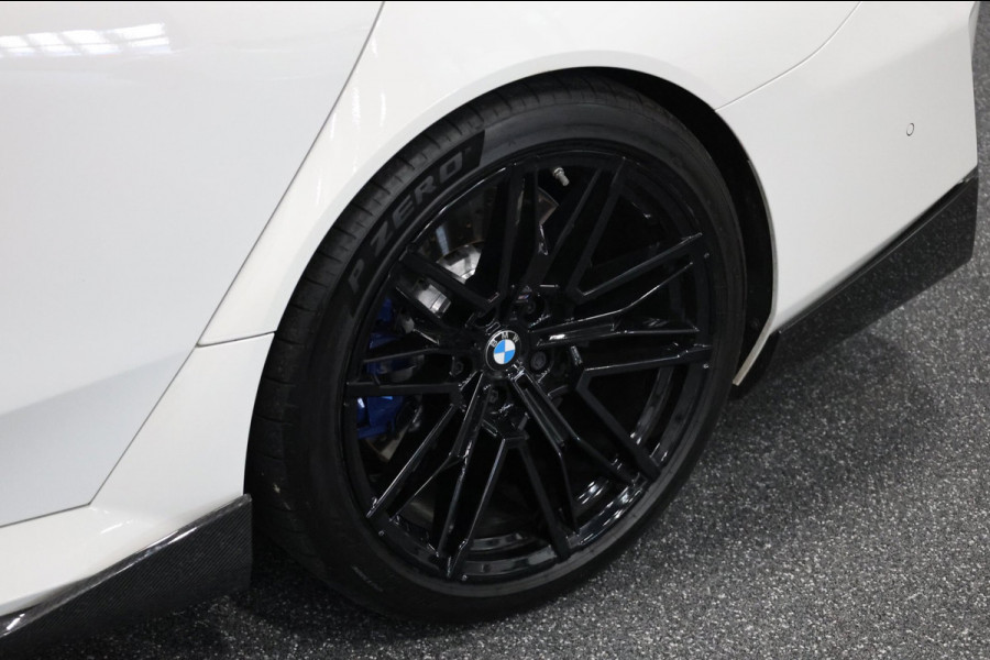 BMW 5 Serie Touring M5 727+PK BTW/AKRAPOVIC/CARBON M-PERFORMANCE/21" LMV/BOWERS & WILKINS/PANO/HUD/ACC/ECC/FABRIEKSGARANTIE!