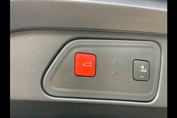 Peugeot 3008 1.6 HYbrid 225 GT Pack Business |Leder|Focal|360|Carplay|Memory|PDC|ACC|Side assist|Lane| PRIJS INC BTW € 17.770