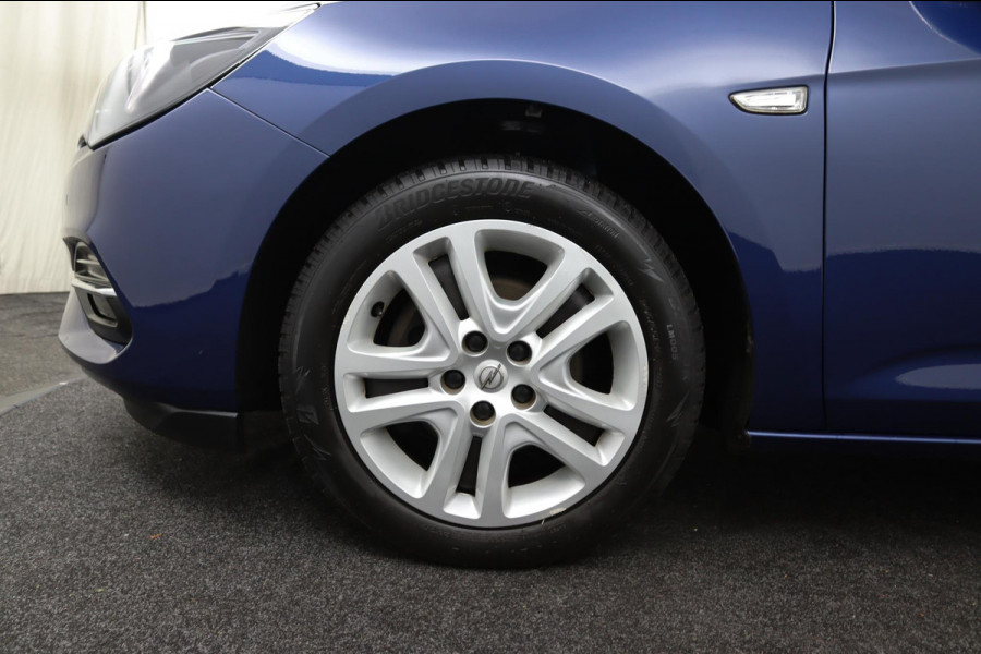 Opel Astra Sports Tourer 1.2 Bus. Edit.*CAMERA*ECC*CRUISE*NAVI*HAAK*PDC*