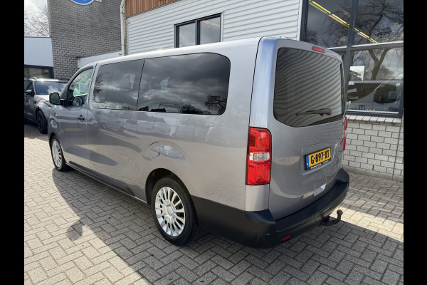 Toyota Proace Shuttle 2.0 D-4D automaat Navigator Medium L3H1 / 9 persoons / euro 6 diesel / bpm vrij / vaste prijs rijklaar € 19.950 incl btw / inclusief een nieuwe distributie riem / isofix !