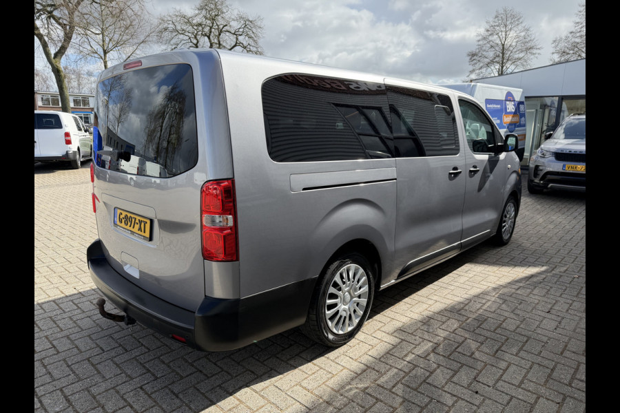 Toyota Proace Shuttle 2.0 D-4D automaat Navigator Medium L3H1 / 9 persoons / euro 6 diesel / bpm vrij / vaste prijs rijklaar € 19.950 incl btw / inclusief een nieuwe distributie riem / isofix !
