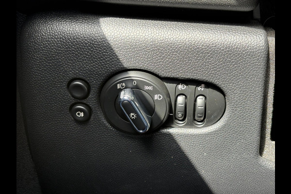 MINI Mini 1.5 Cooper Camden Edition 136pk Automaat | PDC | Navi | Cruise Control | Climate Control | Leer |