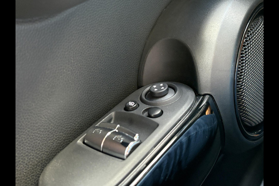 MINI Mini 1.5 Cooper Camden Edition 136pk Automaat | PDC | Navi | Cruise Control | Climate Control | Leer |