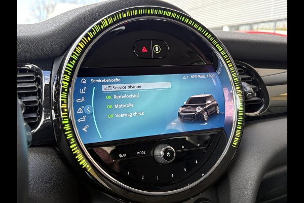 MINI Mini 1.5 Cooper Camden Edition 136pk Automaat | PDC | Navi | Cruise Control | Climate Control | Leer |