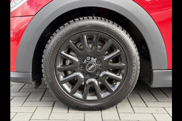 MINI Mini 1.5 Cooper Camden Edition 136pk Automaat | PDC | Navi | Cruise Control | Climate Control | Leer |