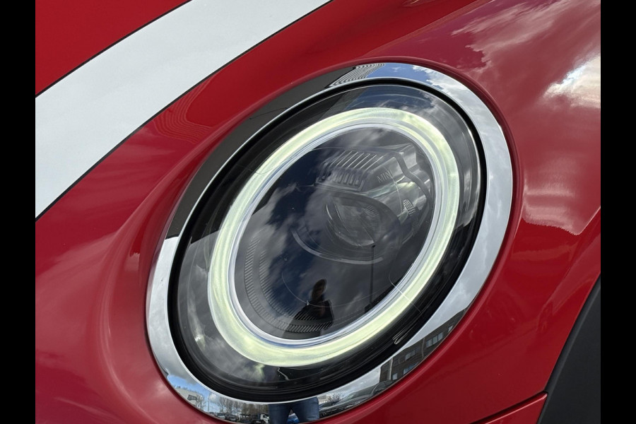 MINI Mini 1.5 Cooper Camden Edition 136pk Automaat | PDC | Navi | Cruise Control | Climate Control | Leer |