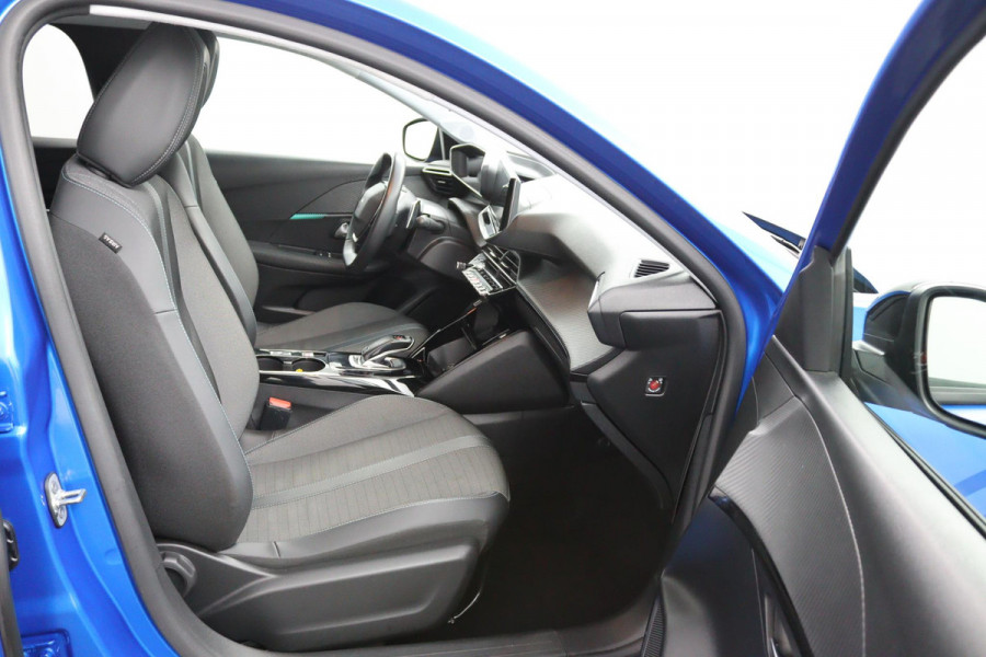 Peugeot 208 1.2 Allure*AUTOM*CARPLAY*ECC*CRUISE*NAVI*HAAK*CAM*