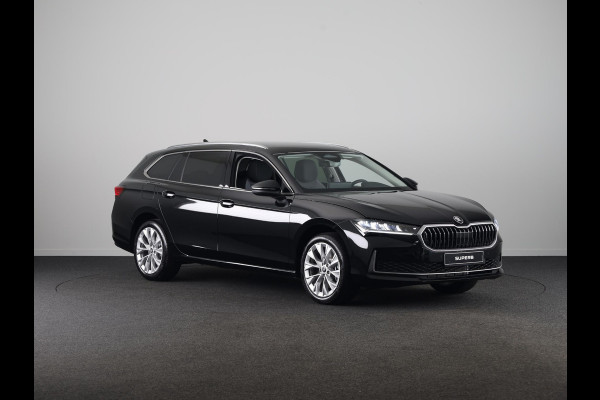 Škoda Superb Combi Business Edition PHEV 1.5 TSI 204 pk 6 versn. DSG | Trekhaak, wegklapbaar | Chrome pakket | Lichtmetalen velgen 18 inch Dofida zilver