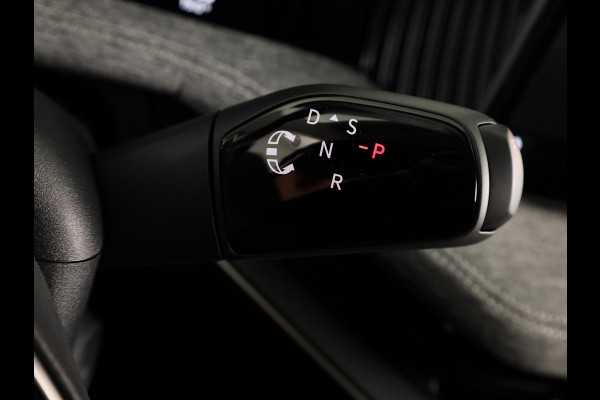 Škoda Superb Combi Business Edition PHEV 1.5 TSI 204 pk 6 versn. DSG | Trekhaak, wegklapbaar | Chrome pakket | Lichtmetalen velgen 18 inch Dofida zilver