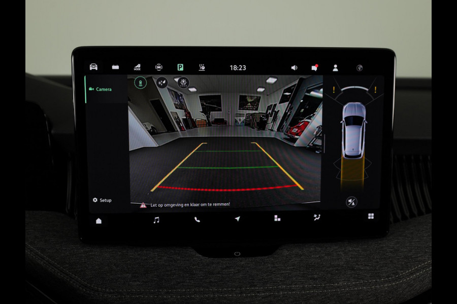 Škoda Superb Combi Business Edition PHEV 1.5 TSI 204 pk 6 versn. DSG | Trekhaak, wegklapbaar | Chrome pakket | Lichtmetalen velgen 18 inch Dofida zilver