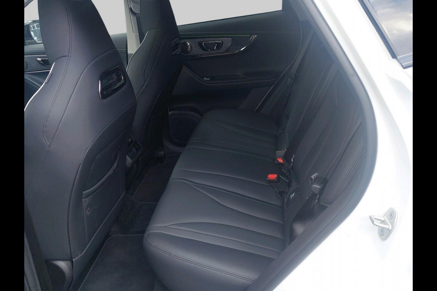 Omoda 5 Premium 61 kWh | Stoelverwarming/Koeling | Pano | Adaptive Cruisecontrol | Voorruitverwarming | Sony Audio |** Beschikbaar vanaf 14-07-2026 ** |