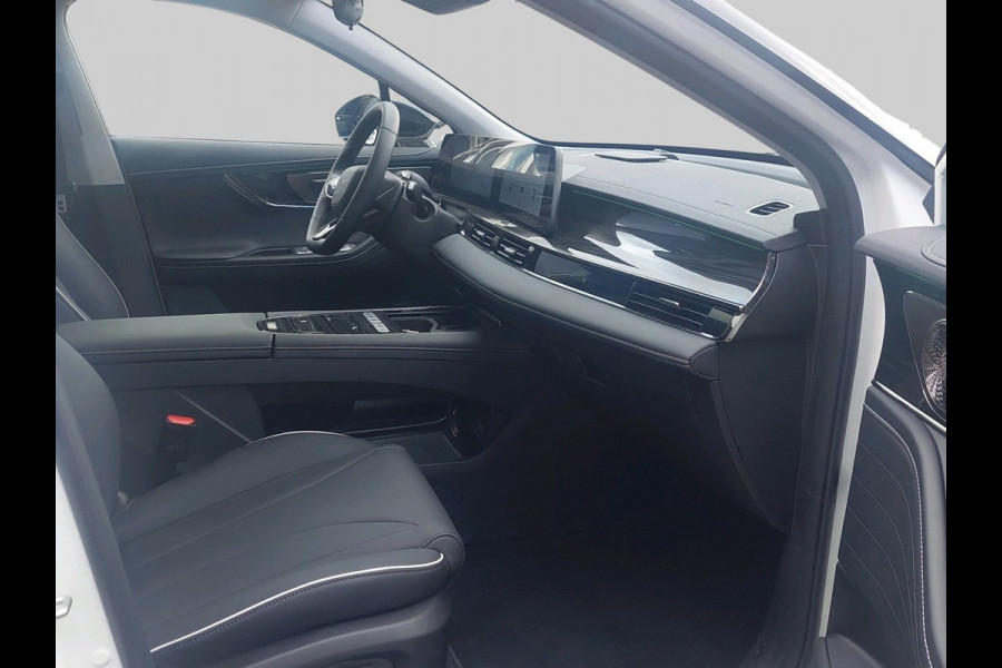 Omoda 5 Premium 61 kWh | Stoelverwarming/Koeling | Pano | Adaptive Cruisecontrol | Voorruitverwarming | Sony Audio |** Beschikbaar vanaf 14-07-2026 ** |