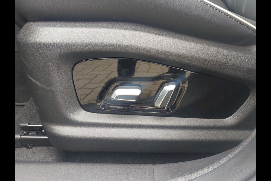 Omoda 5 Premium 61 kWh | Stoelverwarming/Koeling | Pano | Adaptive Cruisecontrol | Voorruitverwarming | Sony Audio |** Beschikbaar vanaf 14-07-2026 ** |