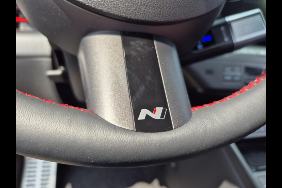 Hyundai KONA ELECTRIC N Line Business 64.8 kWh | Keyless entry/starts | Stuur verwarmd | Cruise control adaptief