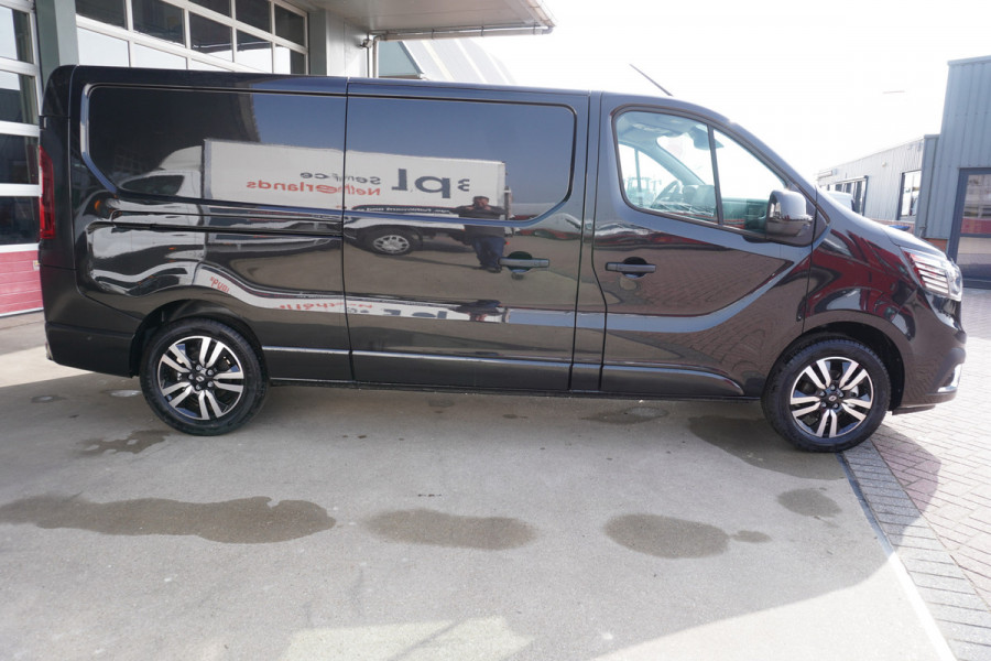 Renault Trafic 2.0 Blue dCi 170PK L2H1 Extra Nr. V081 | Climate | Cruise | Navi | Camera | 17"LM velgen | All season