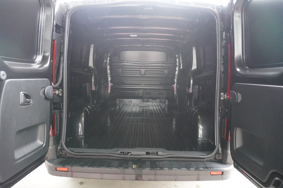 Renault Trafic 2.0 Blue dCi 170PK L2H1 Extra Nr. V081 | Climate | Cruise | Navi | Camera | 17"LM velgen | All season