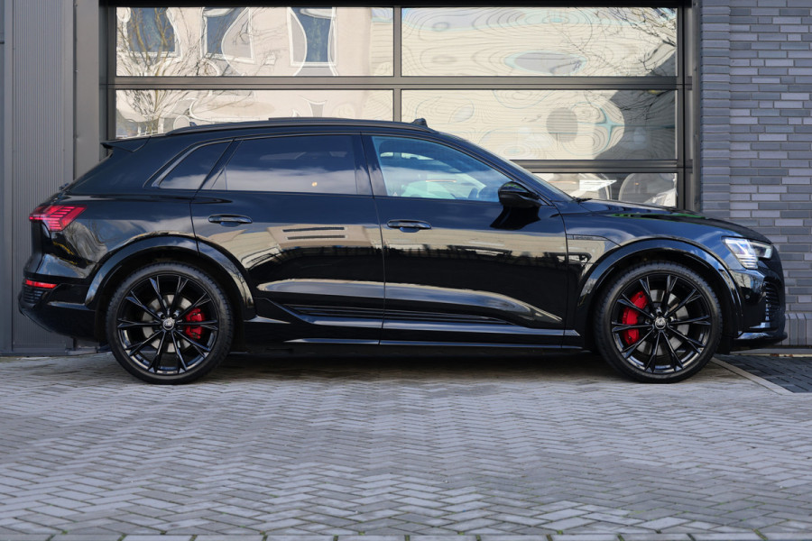 Audi Q8 e-tron S quattro SQ8 115 kWh | BTW | NAP | PANO | B&O | 360 | RS ZETELS | MATRIX | LUCHTVERING | MEMORY | KEYLESS |