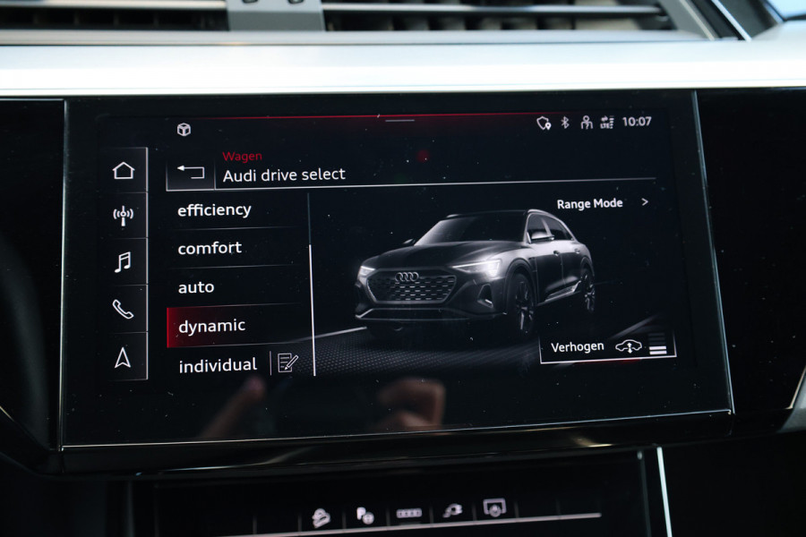 Audi Q8 e-tron S quattro SQ8 115 kWh | BTW | NAP | PANO | B&O | 360 | RS ZETELS | MATRIX | LUCHTVERING | MEMORY | KEYLESS |