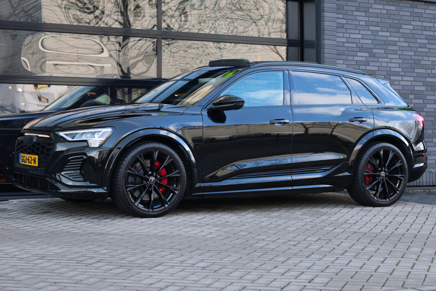 Audi Q8 e-tron S quattro SQ8 115 kWh | BTW | NAP | PANO | B&O | 360 | RS ZETELS | MATRIX | LUCHTVERING | MEMORY | KEYLESS |