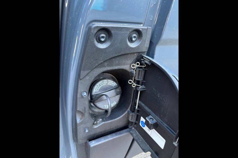 Iveco Daily 35S18HA L4H2 16M3 180PK KOELWAGEN KOELER KOEL KüHLWAGEN KüHLKOFFER FRIGO (ZIE OPMERKINGEN) NAVIGATIE ADAPTIVE CRUISE CONTROL LED  AIRCO ECC GEVEERDE BESTUURDERSSTOEL 270 GRADEN ACHTERDEUREN