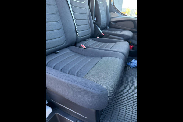 Iveco Daily 35S18HA L4H2 16M3 180PK KOELWAGEN KOELER KOEL KüHLWAGEN KüHLKOFFER FRIGO (ZIE OPMERKINGEN) NAVIGATIE ADAPTIVE CRUISE CONTROL LED  AIRCO ECC GEVEERDE BESTUURDERSSTOEL 270 GRADEN ACHTERDEUREN