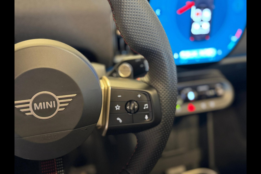 MINI Mini 1.5 Cooper C Classic M / JCW /Pano / Camera / HUD / Stoel/Stuur verwarming / Sfeerverlichting