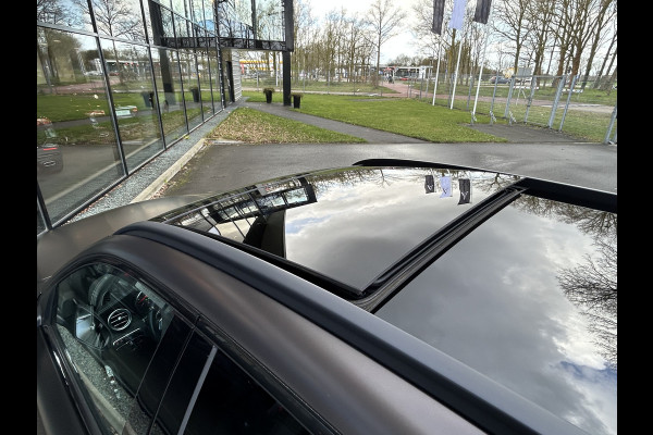 Mercedes-Benz GLC 250 4Matic // Mat Bruin // Memory // Panoramadak // Burmester // Distronic // Rijassistentie pakket // LED