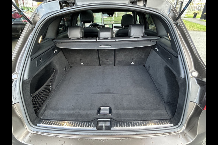 Mercedes-Benz GLC 250 4Matic // Mat Bruin // Memory // Panoramadak // Burmester // Distronic // Rijassistentie pakket // LED