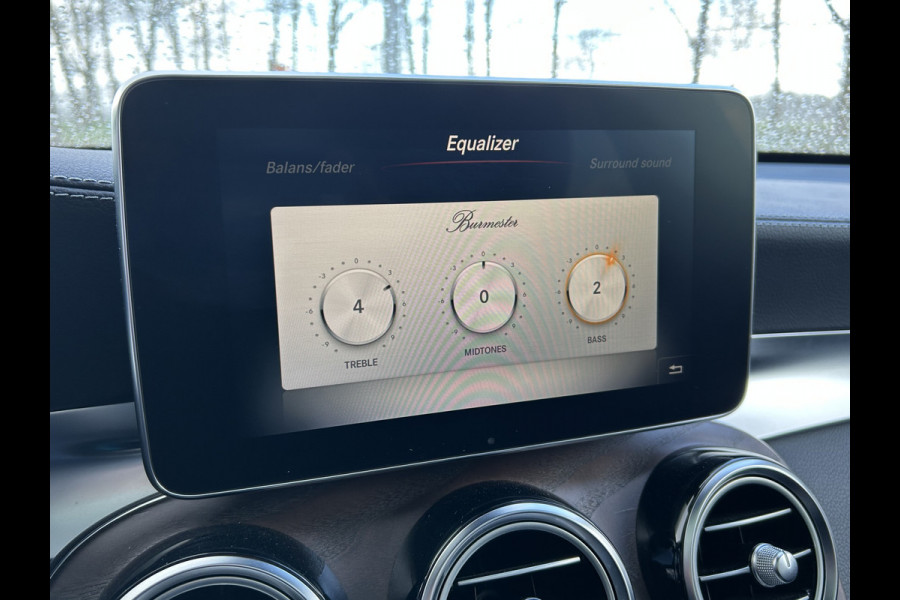 Mercedes-Benz GLC 250 4Matic // Mat Bruin // Memory // Panoramadak // Burmester // Distronic // Rijassistentie pakket // LED