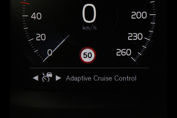 Volvo S60 2.0 Recharge T8 AWD R-Design | Panoramadak | Stoelventilatie | Head-Up | Leder | 360 Camera | Massage | Adaptive cruise | Trekhaak | Achterbankverwarming | Carplay | Harman/Kardon | PHEV | Plug In