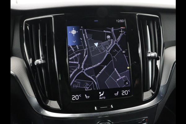 Volvo S60 2.0 Recharge T8 AWD R-Design | Panoramadak | Stoelventilatie | Head-Up | Leder | 360 Camera | Massage | Adaptive cruise | Trekhaak | Achterbankverwarming | Carplay | Harman/Kardon | PHEV | Plug In