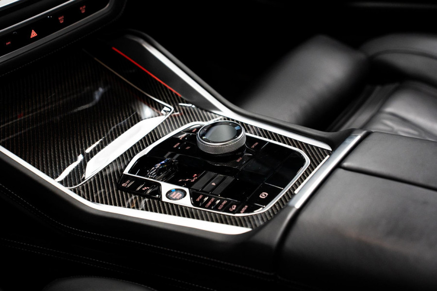 BMW X6 M60i xDrive *M-Sport Pro / Bowers & Wilkins / Massage / Panorama / Soft-Close*