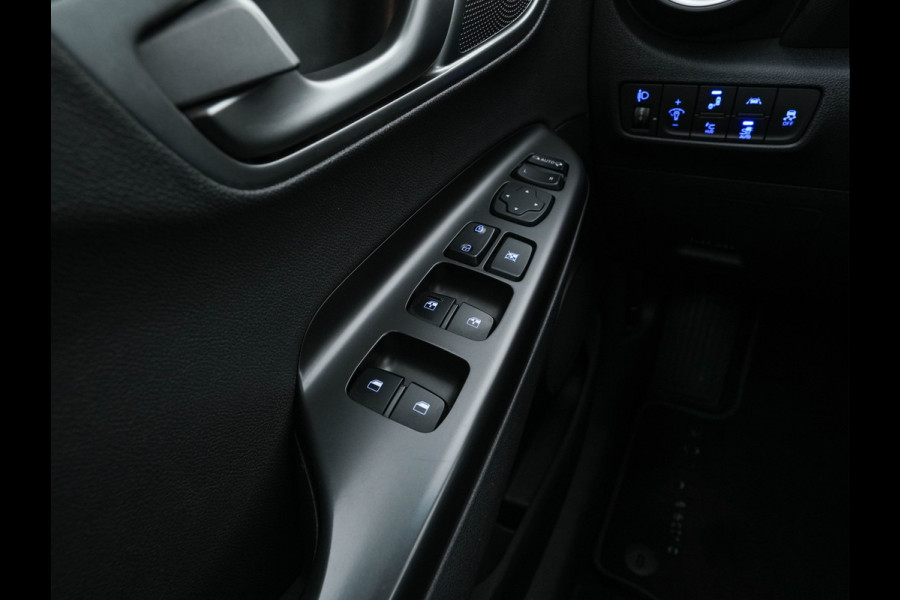 Hyundai Kona EV Fashion 64 kWh (3-Fase) {SOH-100%} (INCL-BTW)  Aut * HEATPUMP | NAVI-FULLMAP | LEATHER-FABRIC | KEYLESS | CAMERA | DAB | ECC | PDC | ADAPTIVE-CRUISE | LANE-ASSIST | HEATED SEATS | PRIVACY-GLASS | HEAD-UP | SHIFT-PADDLES | 17"A