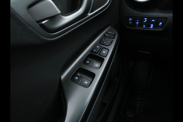 Hyundai Kona EV Fashion 64 kWh (3-Fase) {SOH-100%} (INCL-BTW)  Aut * HEATPUMP | NAVI-FULLMAP | LEATHER-FABRIC | KEYLESS | CAMERA | DAB | ECC | PDC | ADAPTIVE-CRUISE | LANE-ASSIST | HEATED SEATS | PRIVACY-GLASS | HEAD-UP | SHIFT-PADDLES | 17"A