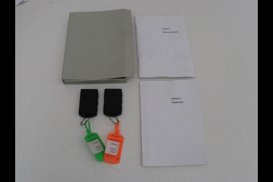 Polestar 2 Long Range Dual Motor Launch Edition 78kWh | SOH 93% | Panoramadak | Stoelverwarming | Trekhaak | 360 Camera | Adaptive cruise | Carplay | Full LED | Keyless | Navigatie