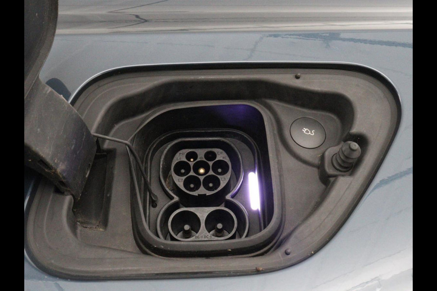 Polestar 2 Long Range Dual Motor Launch Edition 78kWh | SOH 93% | Panoramadak | Stoelverwarming | Trekhaak | 360 Camera | Adaptive cruise | Carplay | Full LED | Keyless | Navigatie